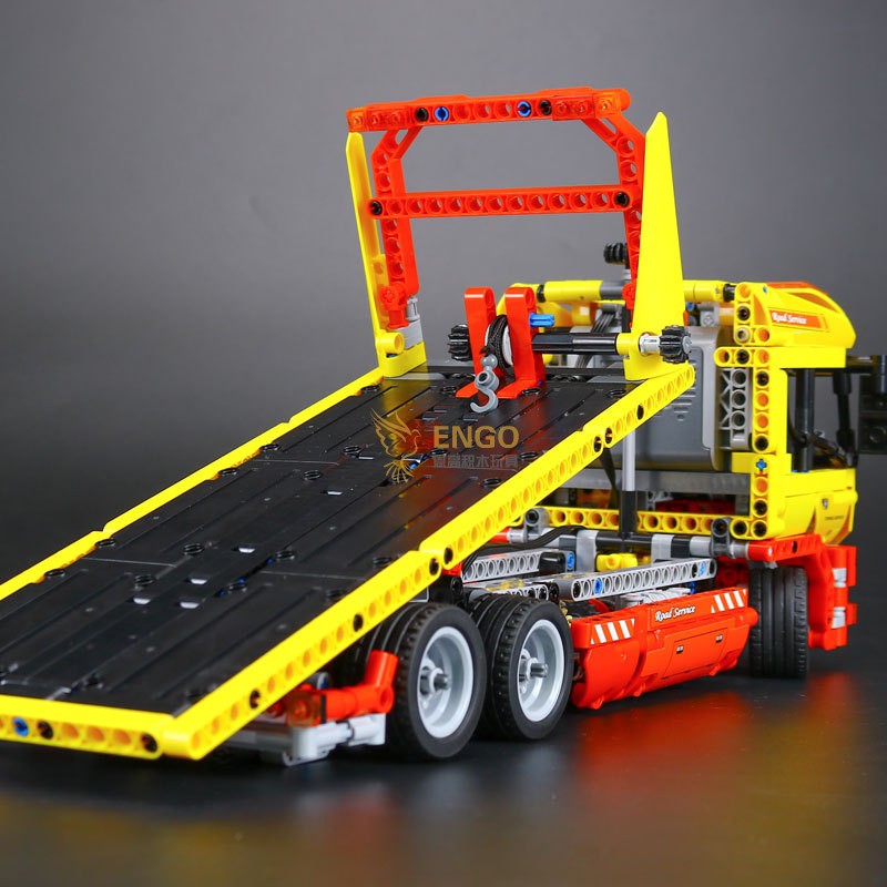 兼容乐高8109科技平板卡车拖头货车成人拼装积木塑料积木