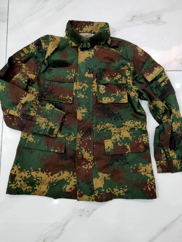 正品二手二炮冬季迷彩服丛林迷彩服6-8成新交旧夏季迷彩服套装