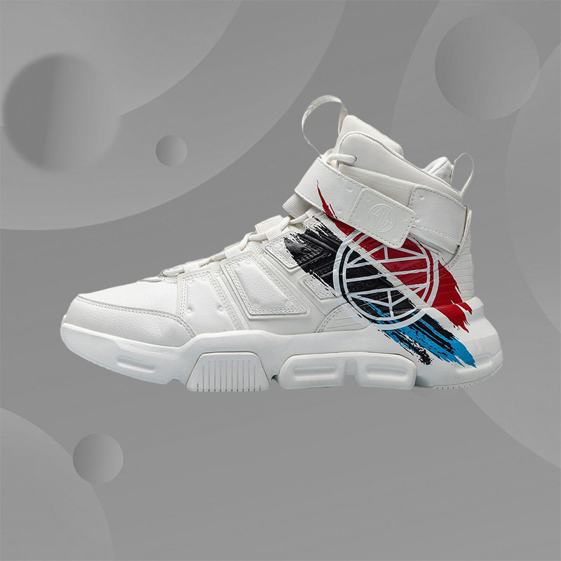 李宁男子篮球球鞋纽约时装周走秀问鼎潮鞋agbn053板鞋