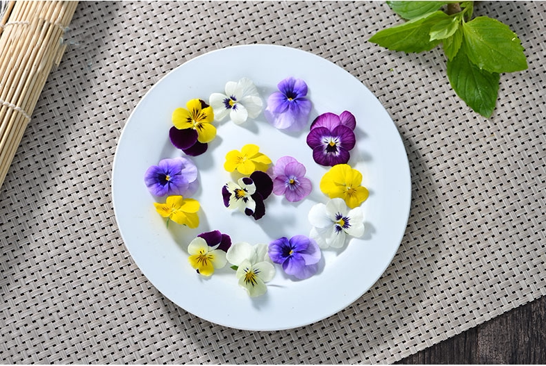 三色蔬菜沙拉食用鲜花摆盘烘焙装饰50朵重庆其它