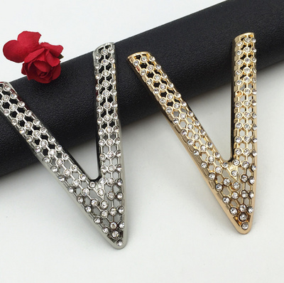 装饰钻扣圆领衣服扣满钻衣领扣桖胸开口靴子纽扣