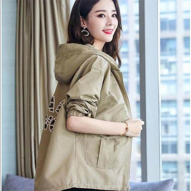 Jiali Bu short coat female Spring and Autumn new Korean casual hooded windbreaker jacket tide loose Jiali Bu short coat female Spring and Autumn new Korean casual hooded windbreaker jacket tide loose