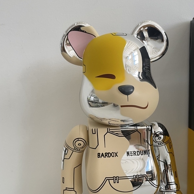 暴力熊积木熊bearbrick空山基熊大鹅北极熊国际协会柯