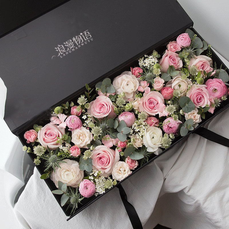 哈尔滨生日鲜花礼盒高端方形正方形同城配送创意礼物鲜花速递同城