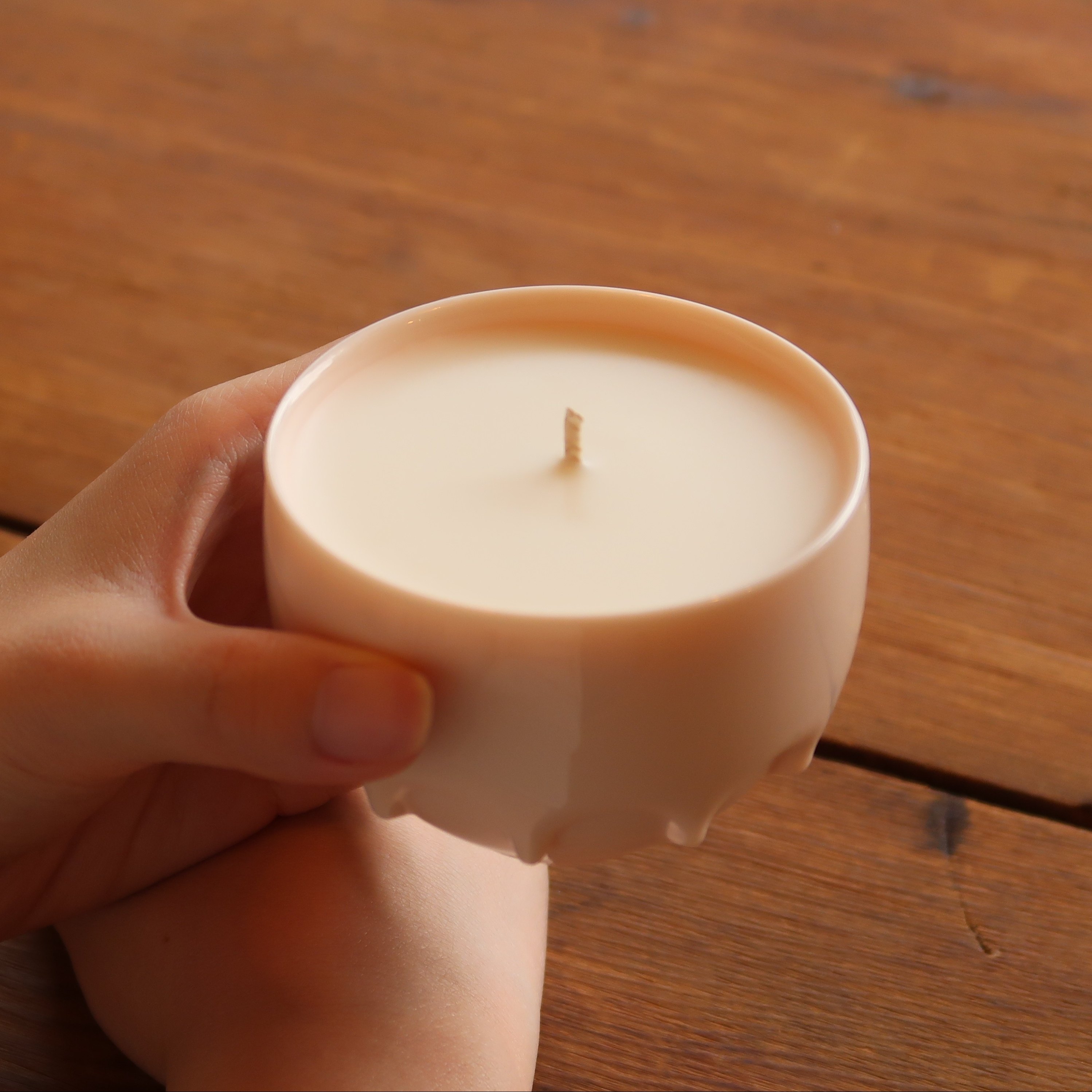 知烛白桃乌龙手工古风香薰蜡烛安神神助卧室香薰蜡烛