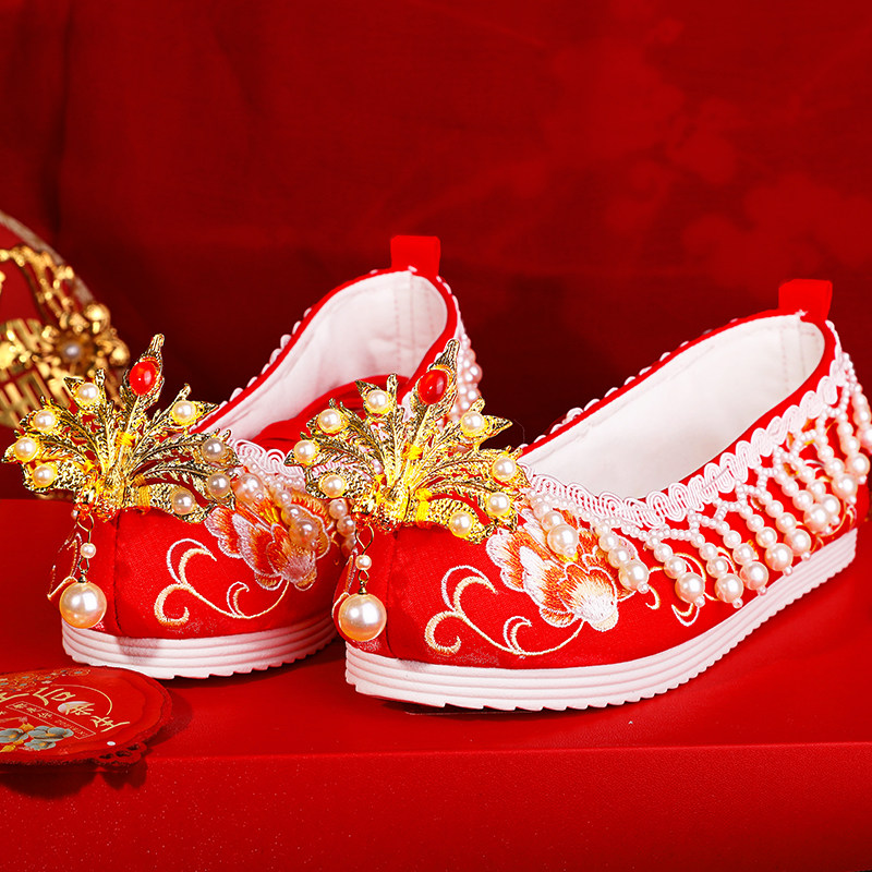 七月荷洛神赋平底刺绣凤头婚鞋秋季女汉结婚秀禾布鞋