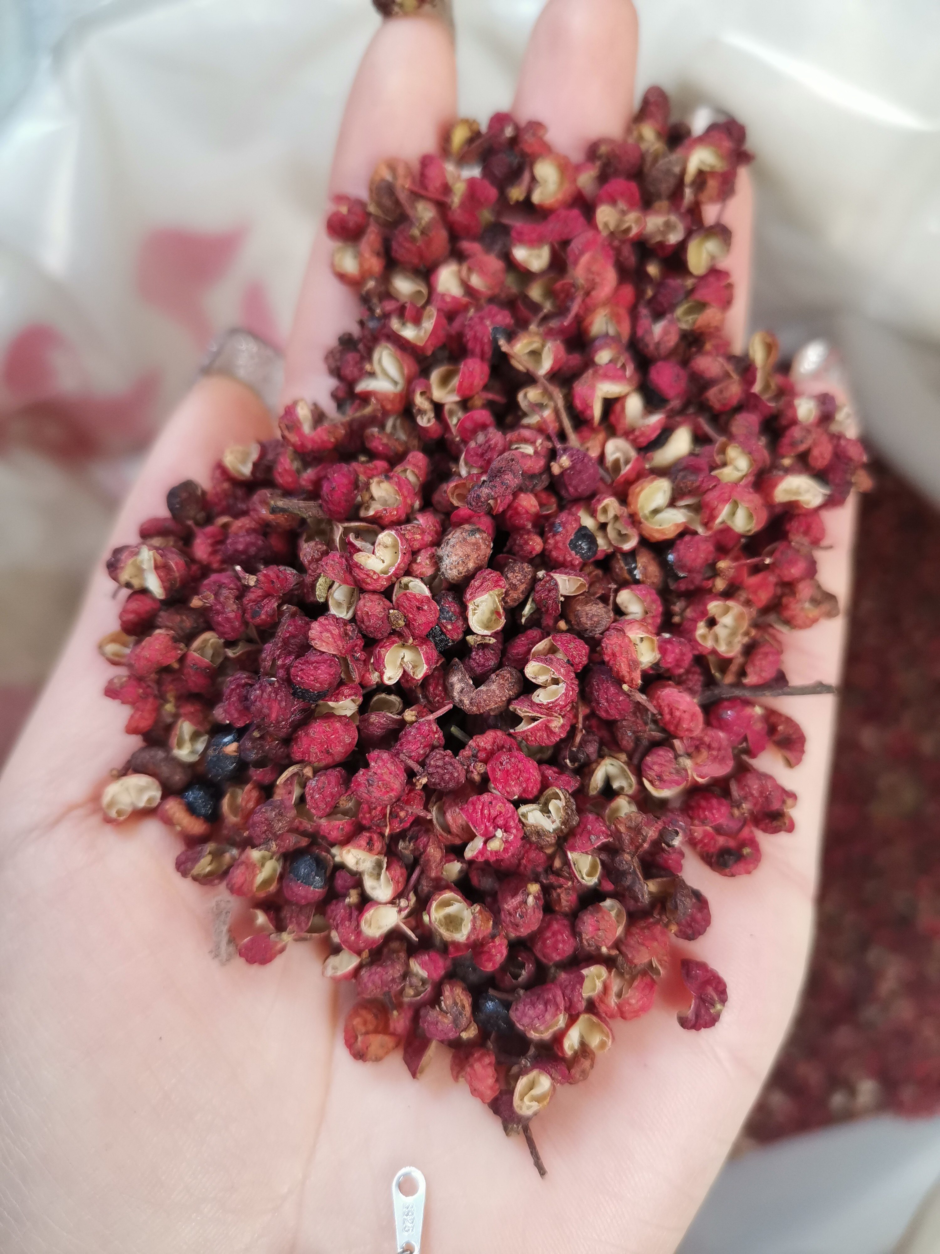 陕西省韩城大红红袍花椒颗粒250g包邮自家采摘花椒