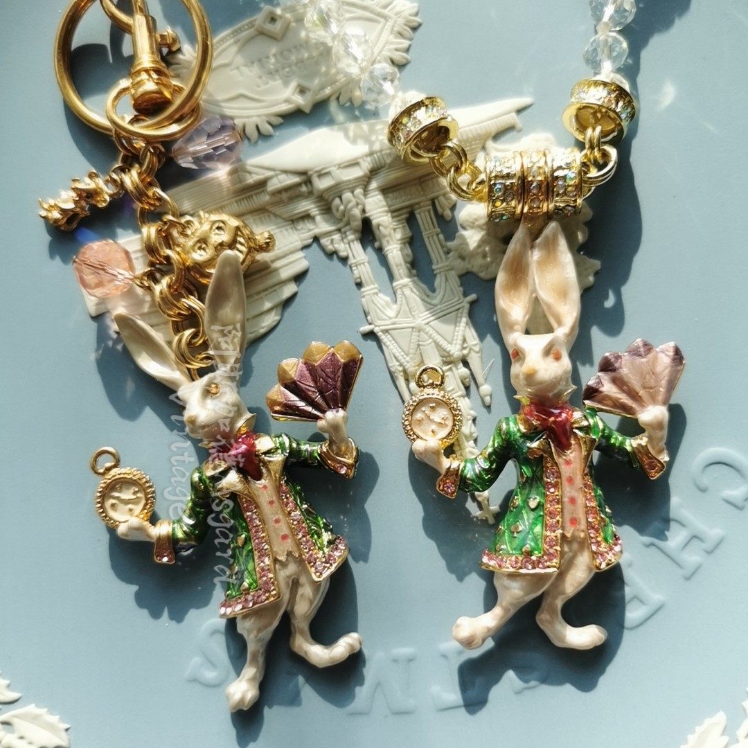 kirksfolly爱丽丝梦游仙境兔子先生怀表珐琅胸针项链手链vintage项链