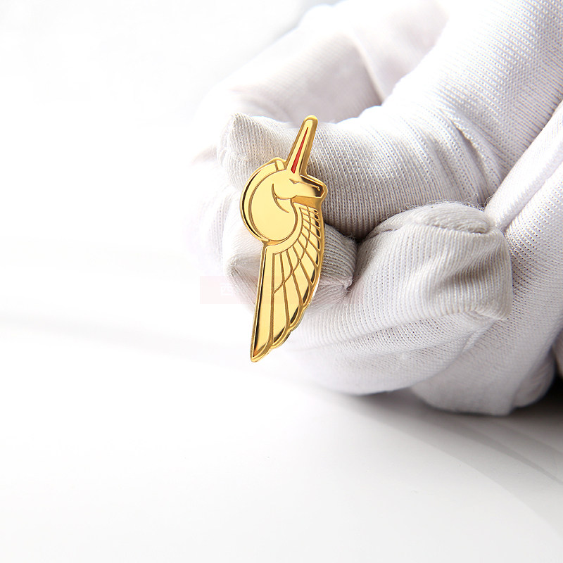 高档独角兽胸针过敏不锈钢钛金材质徽章定做西服胸针