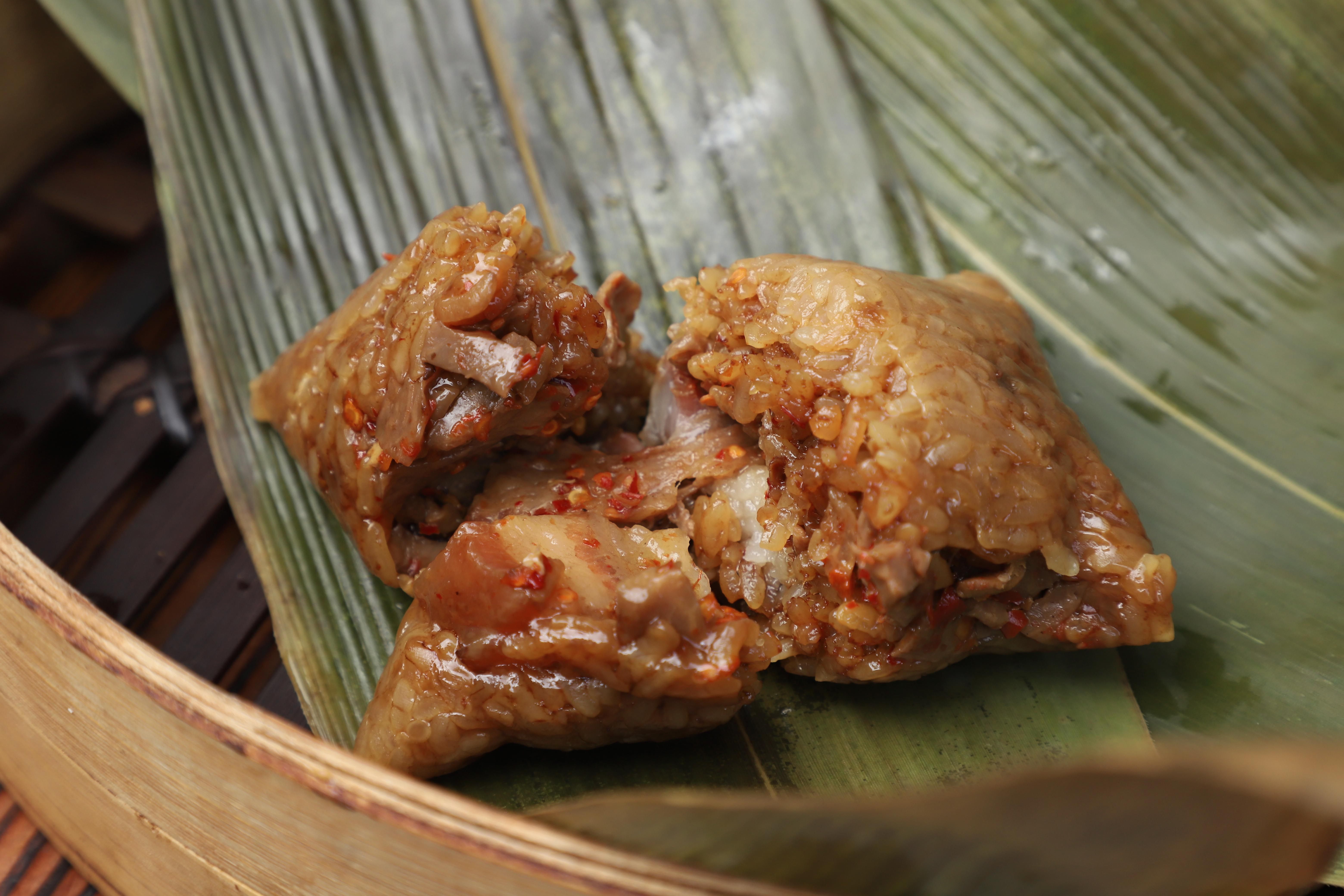 芋头衢宗肉粽手工小吃衢州特产大肉辣味新鲜粽子