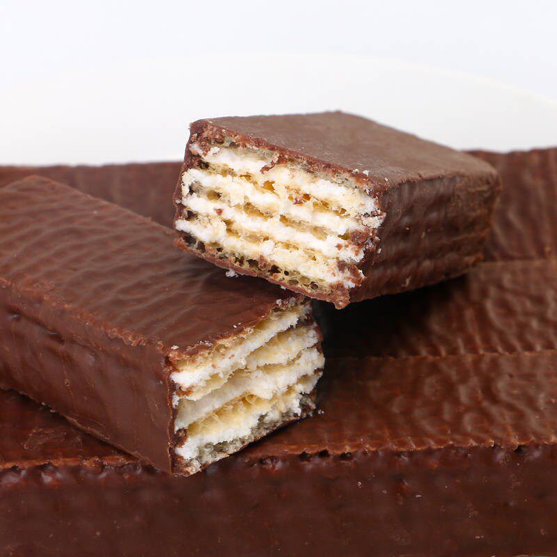 巧克力威化饼干涂层夹心芝士威化饼休闲办公室早餐曲奇零食小吃