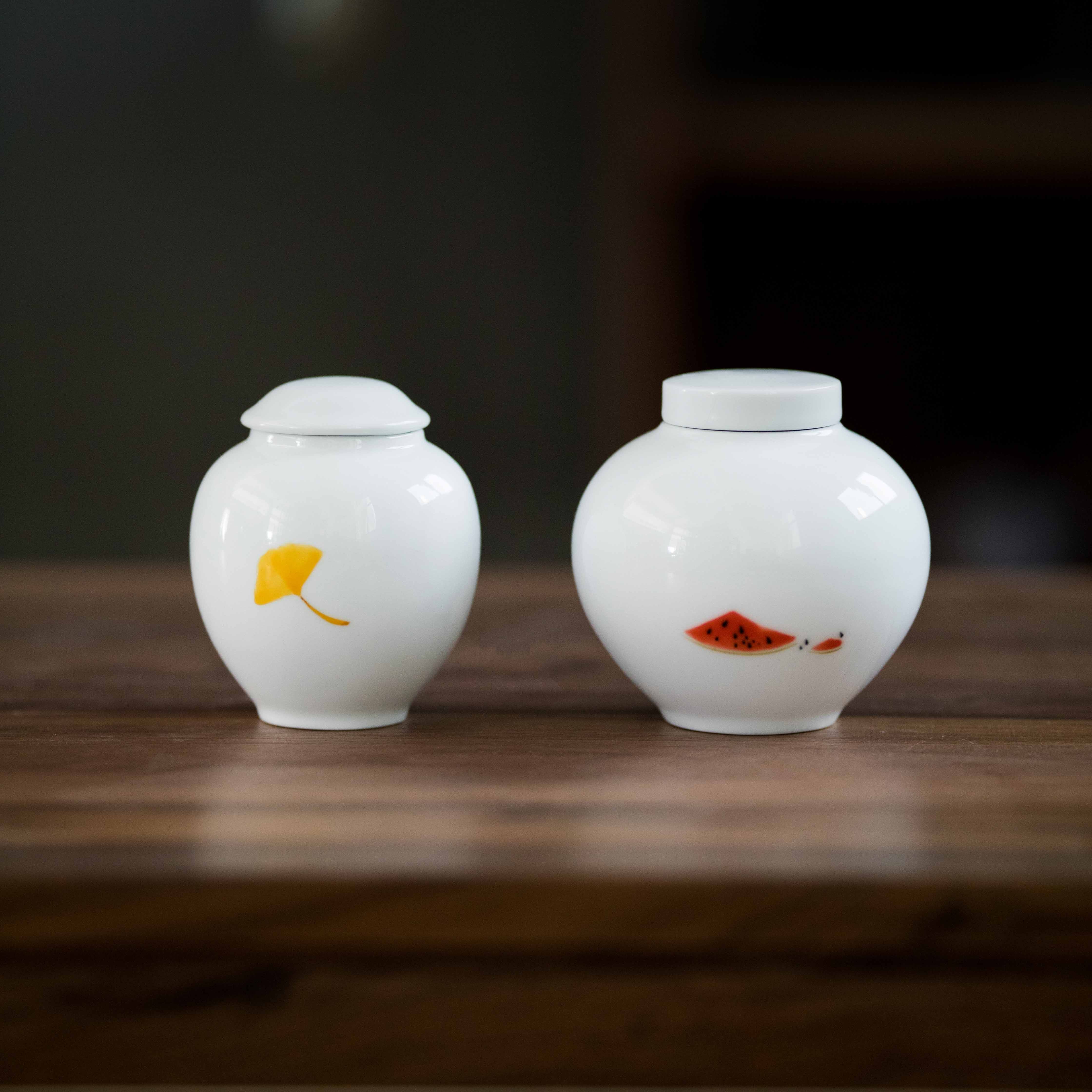 草木手绘陶瓷银杏茶叶罐迷你小号密封茶叶罐