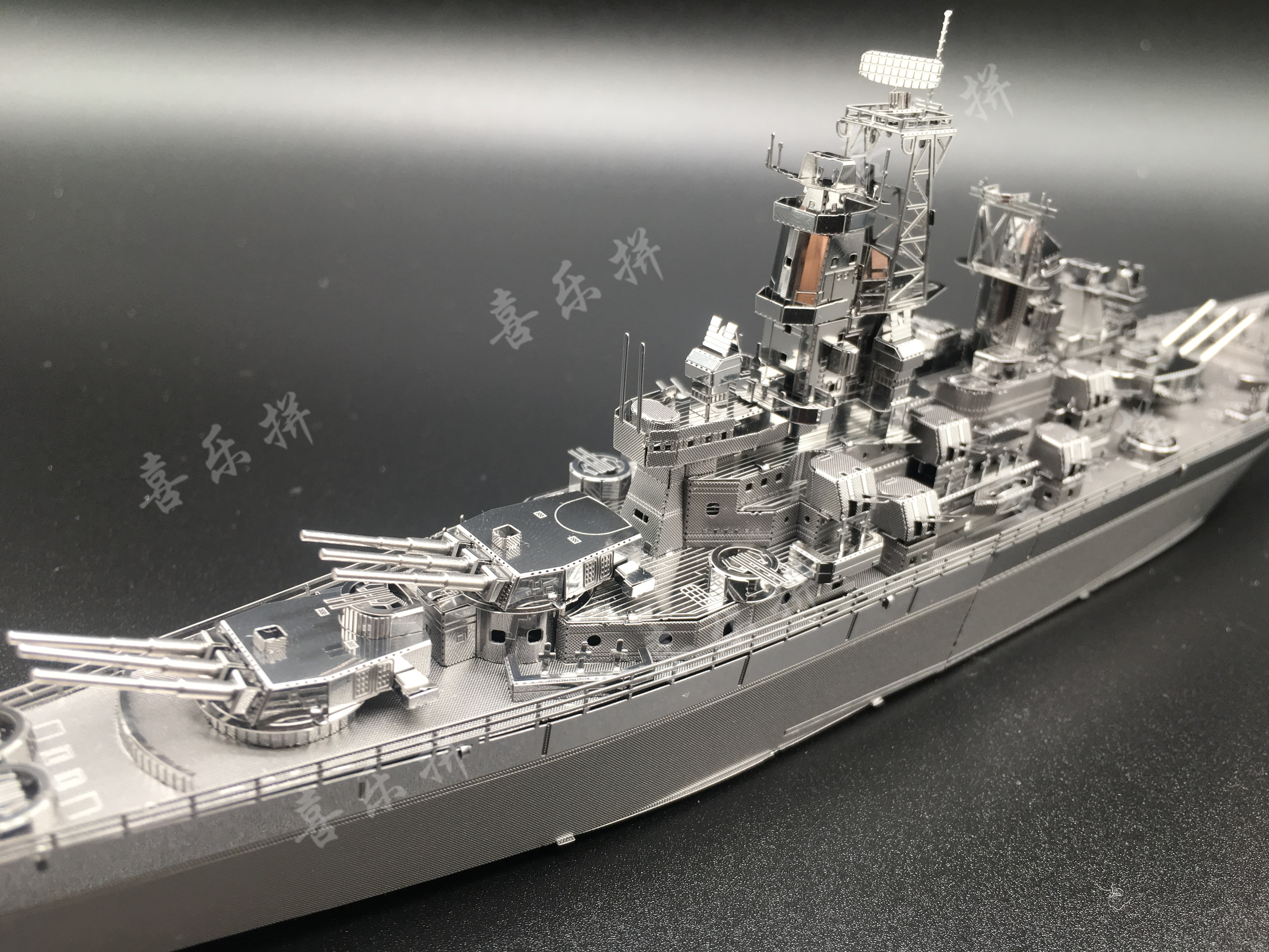 拼酷新品3d金属拼装模型军舰diy手工 密苏里号战列舰
