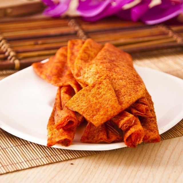 辣条 包邮 林妹妹 鸡皮条 麻辣片 香飘飘 湖南特产 辣零食