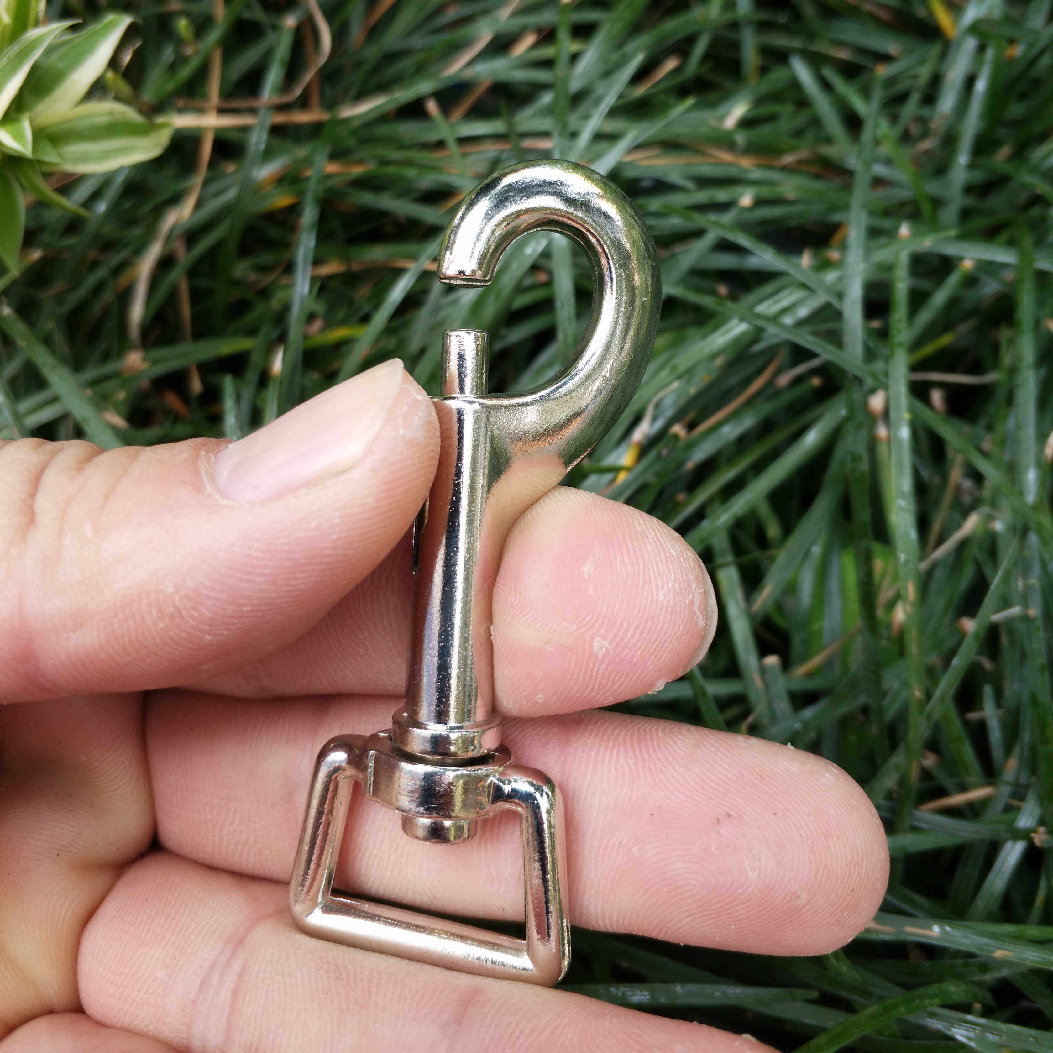 2cm宠物狗牵引钩转环特训练加粗粗大钩扣合金包挂件