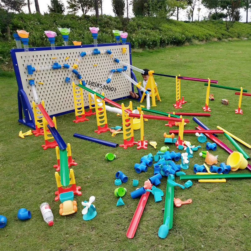 幼儿园水区戏水玩具儿童户外沙池墙面透明管道戏水