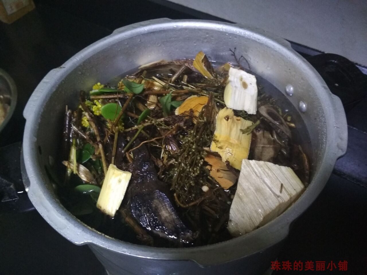 福建古田屏南凉补青草草药药膳炖鸡骨头兔子其他药食同源食品