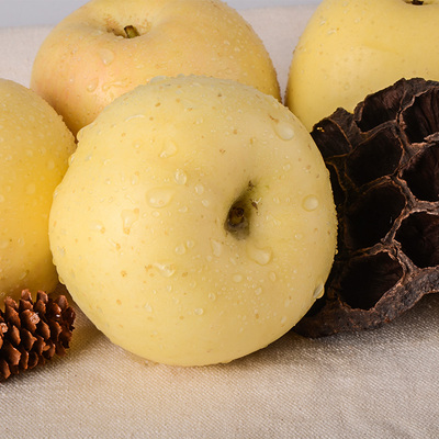 脆苹果山东烟台黄金帅苹果新鲜水果奶油富士冰糖小果8斤脆苹70mm