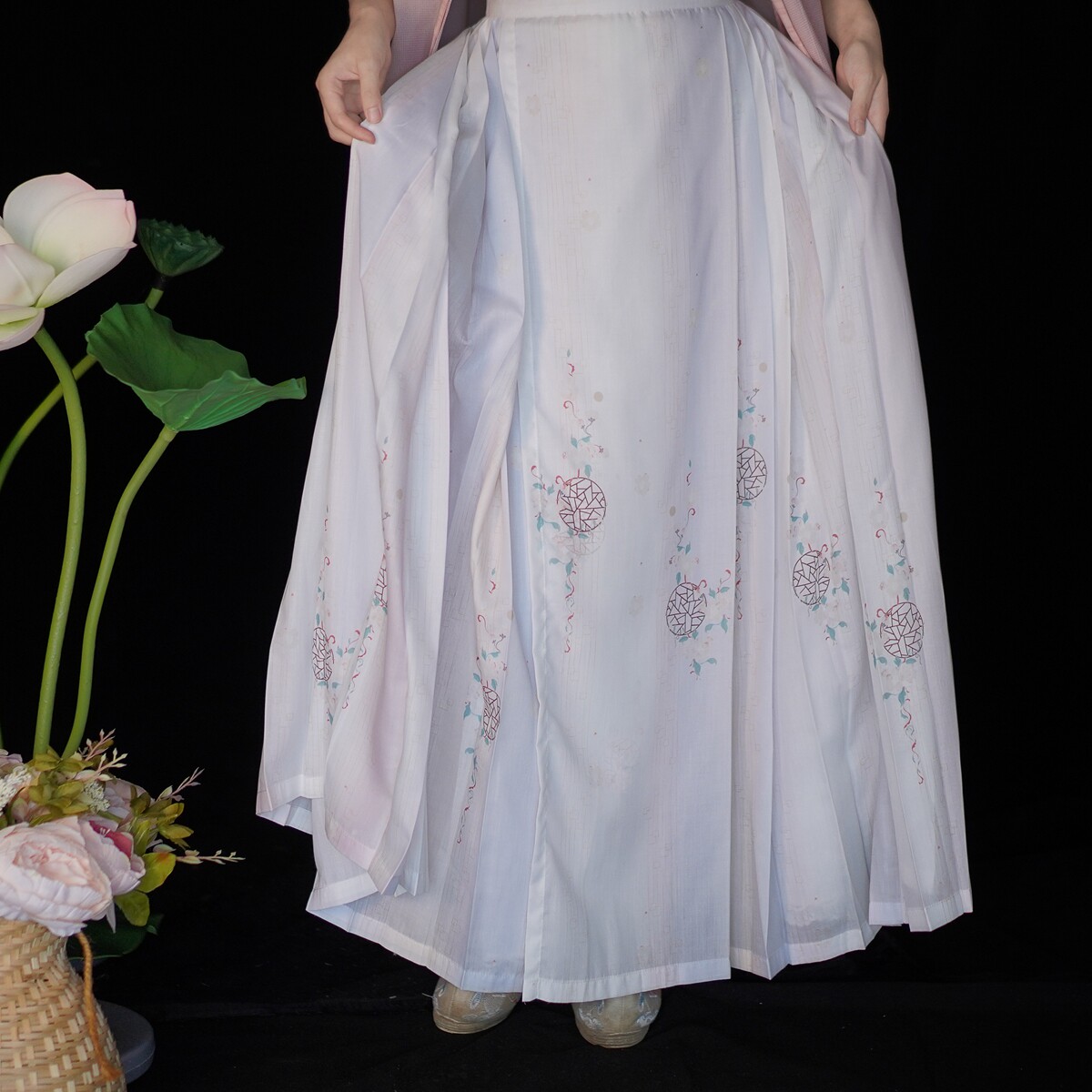 明制原创白菜汉服45米梯形褶藏印花马面裙夏薄款汉服