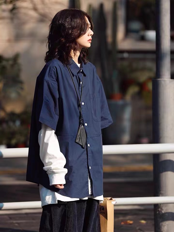 夏季薄款日系复古短袖衬衫男女蓝色五分袖文艺男港风学生纯色衬衣