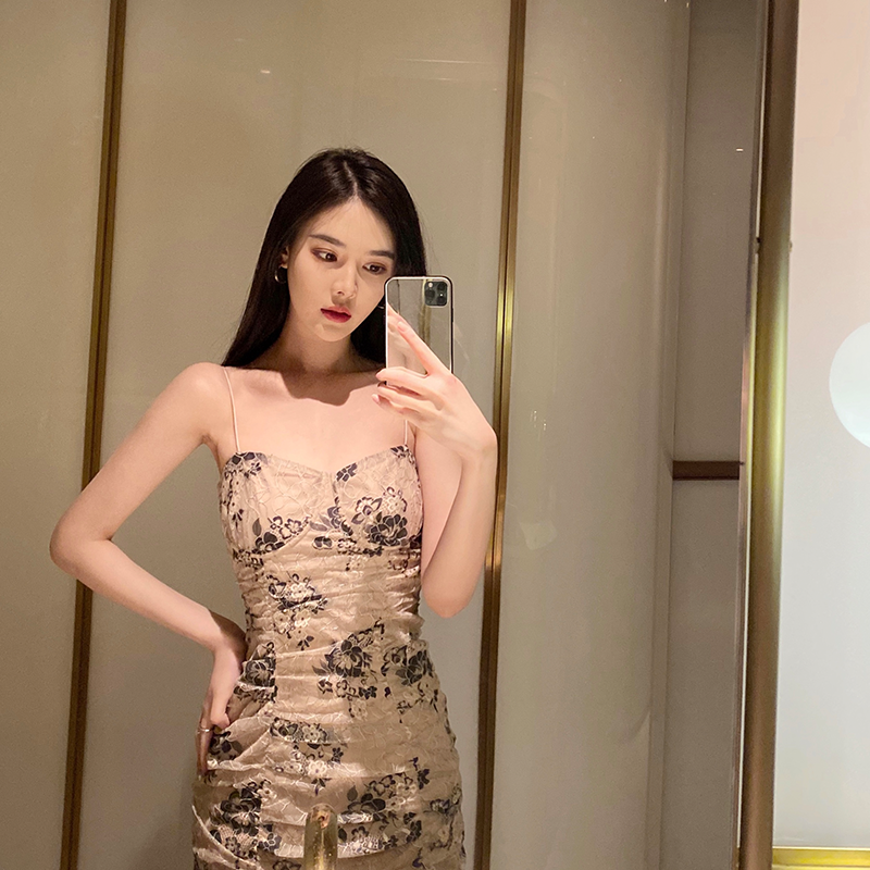 法式抹胸性感蕾丝碎花紧身显瘦包臀吊带连衣裙女夏 - nicky couture