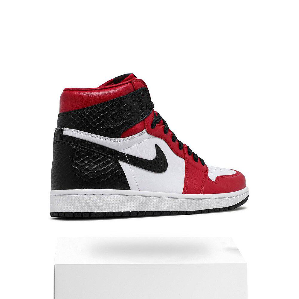 美国直邮airjordanaj1蛇纹芝加哥黑白红高男篮篮球鞋