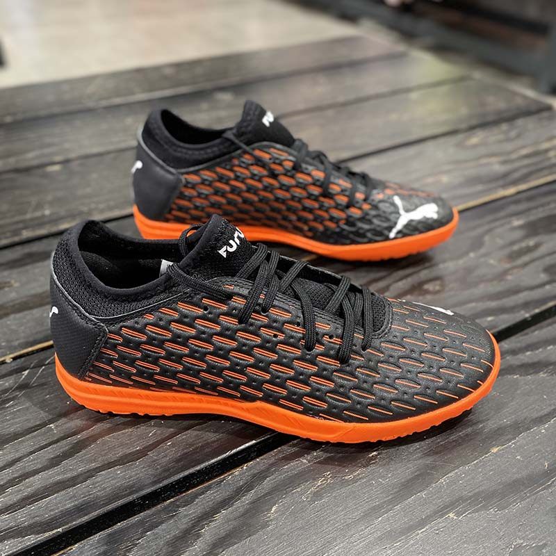 彪马pumafuturett男子经典款人人造草地防滑足球鞋