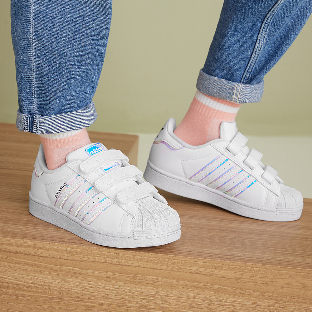 adidas女小童板鞋小白鞋