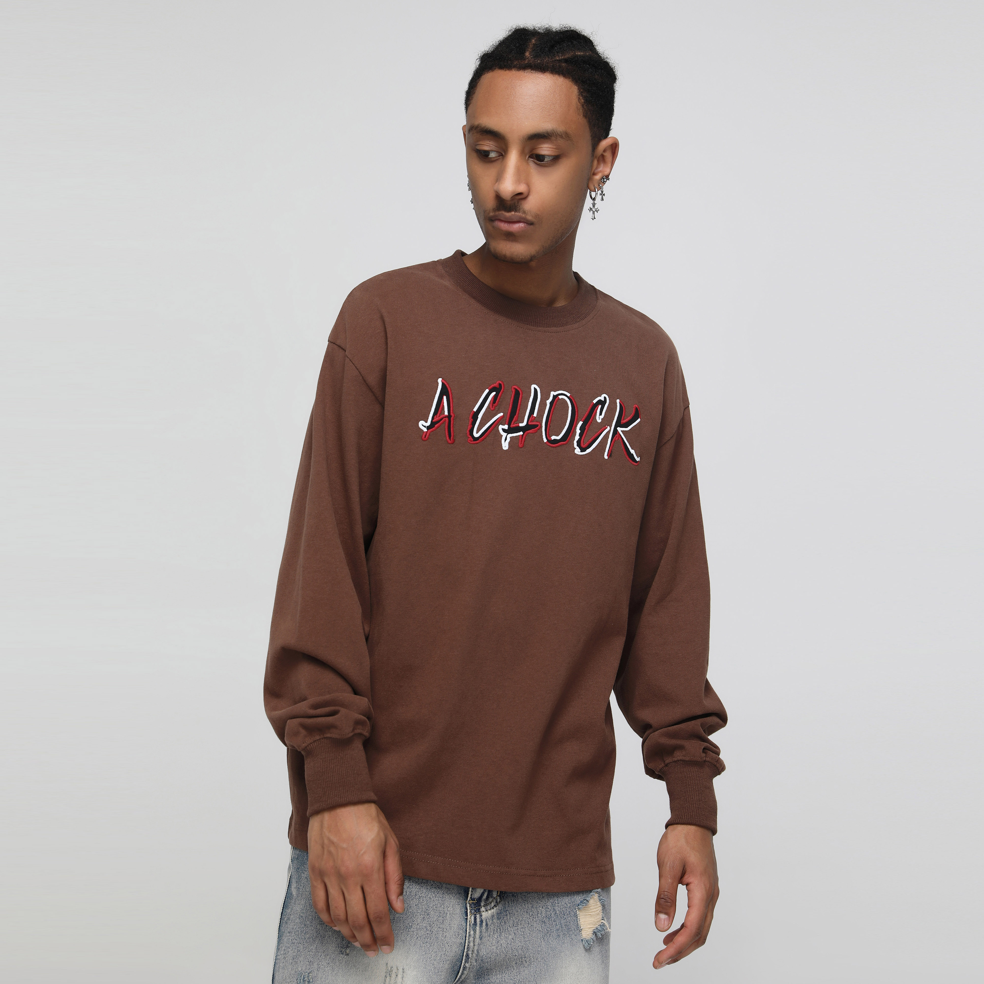 A chock国潮原创基础简约logo刺绣长袖t恤宽松休闲圆领套头卫衣男