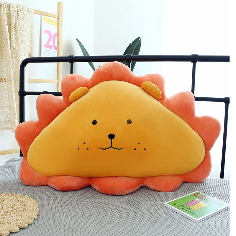 靠背曼达狮子毛绒儿童卧室简约床头靠垫抱枕毛绒布艺类玩具