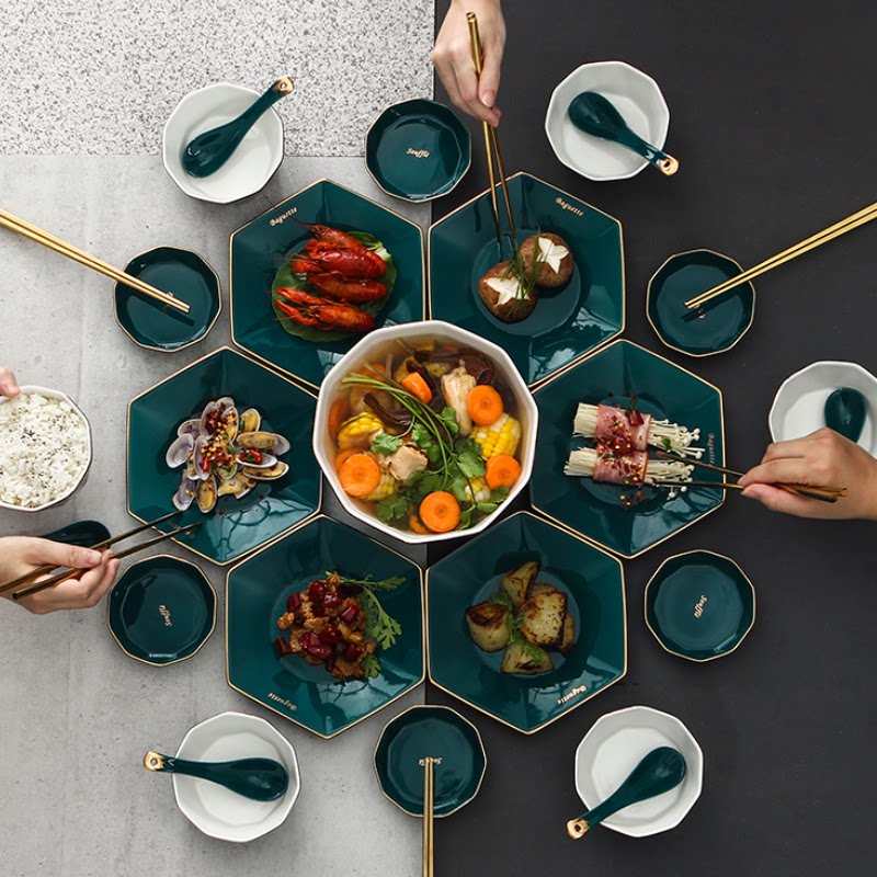 个性陶瓷拼盘餐具组合圆桌团圆聚会家用创意餐盘菜盘子碗碟套装