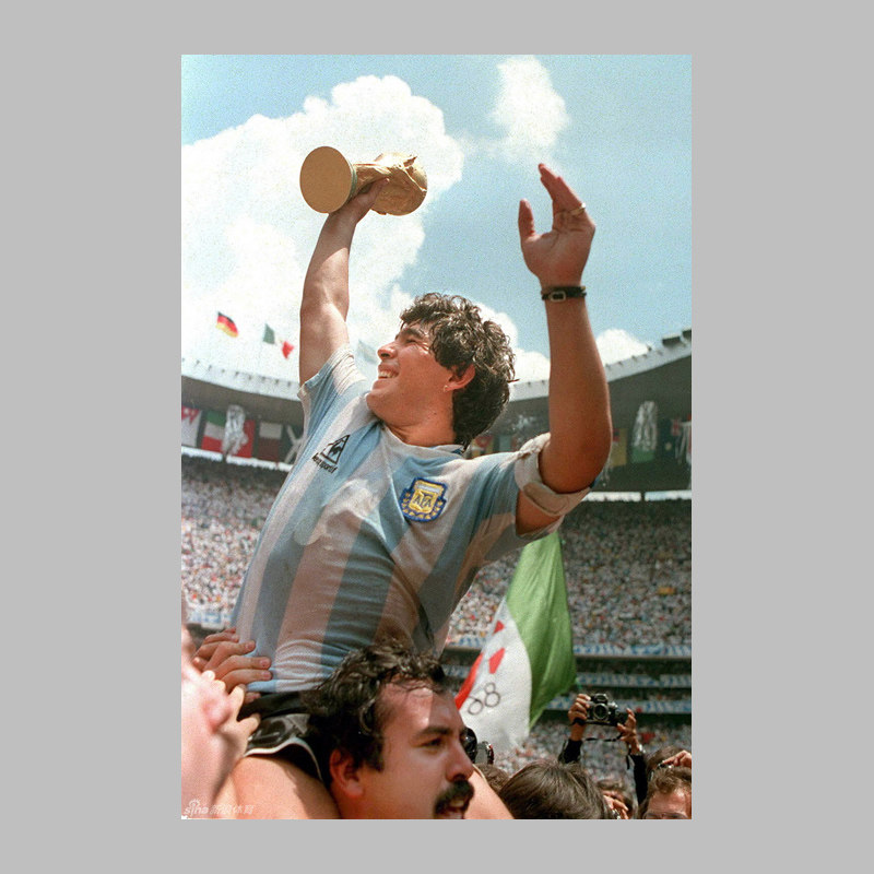 马拉多纳海报装饰画球星足球明星罗梅西梅西学生宿舍墙贴现代装饰画