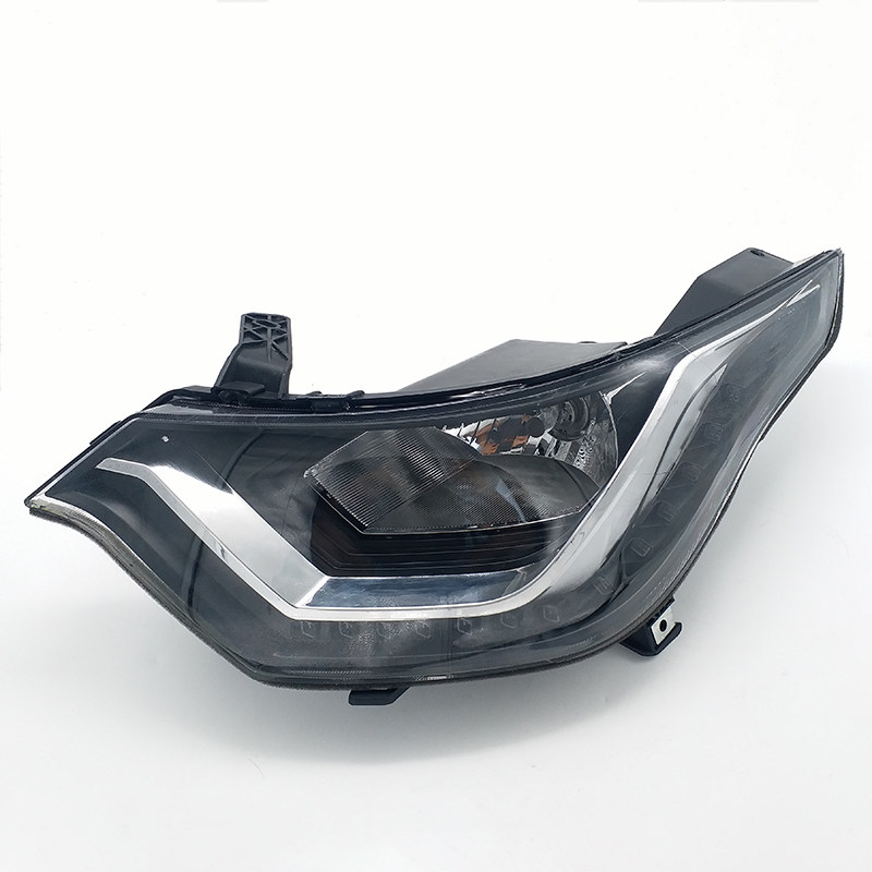 雷丁前大灯电动汽车轿车配件d70照灯远近光灯总成更多电动车零