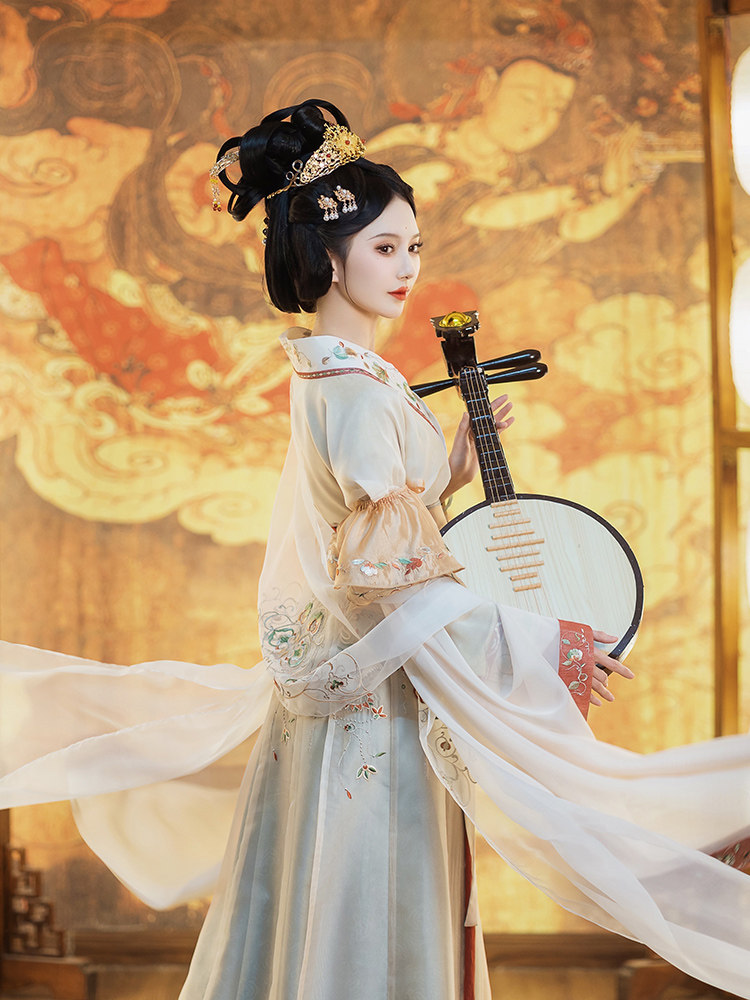 钟灵记踏歌行初唐壁画圆领大袖16破交窬裙羽袖披帛女改良春汉服