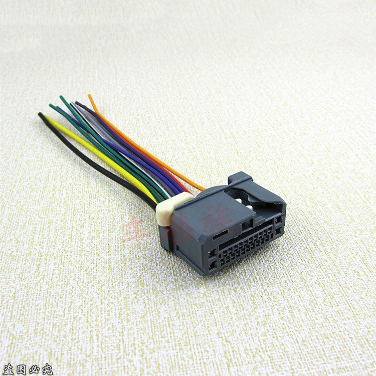 本田适用于usb尾线插头cd原车缤智xrv杰德车载音乐配件