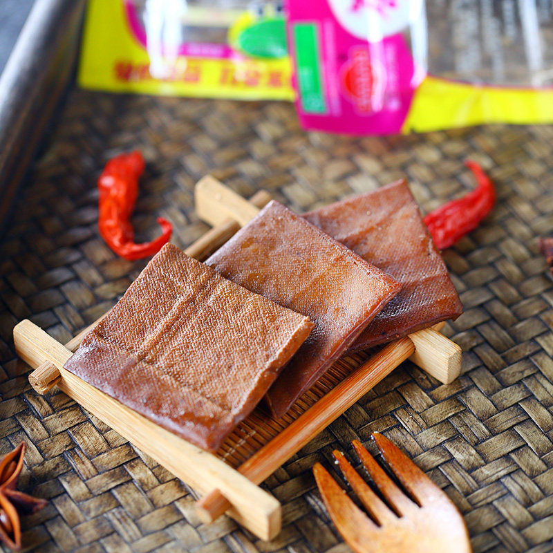 万安茶干安徽特产豆腐干即食五香豆干山香辣休闲豆腐干