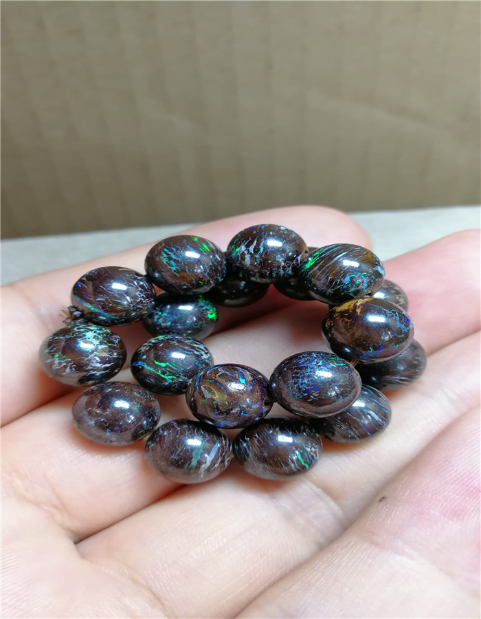 欧泊蓝绿绿彩澳大利亚母岩原石珠子10mm手串澳宝珠宝奇石