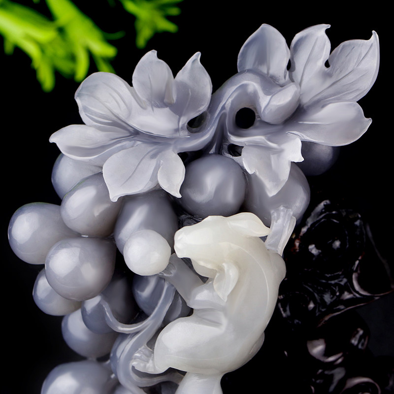 摆件四通新疆和田青海料小件松鼠葡萄天然青玉其他