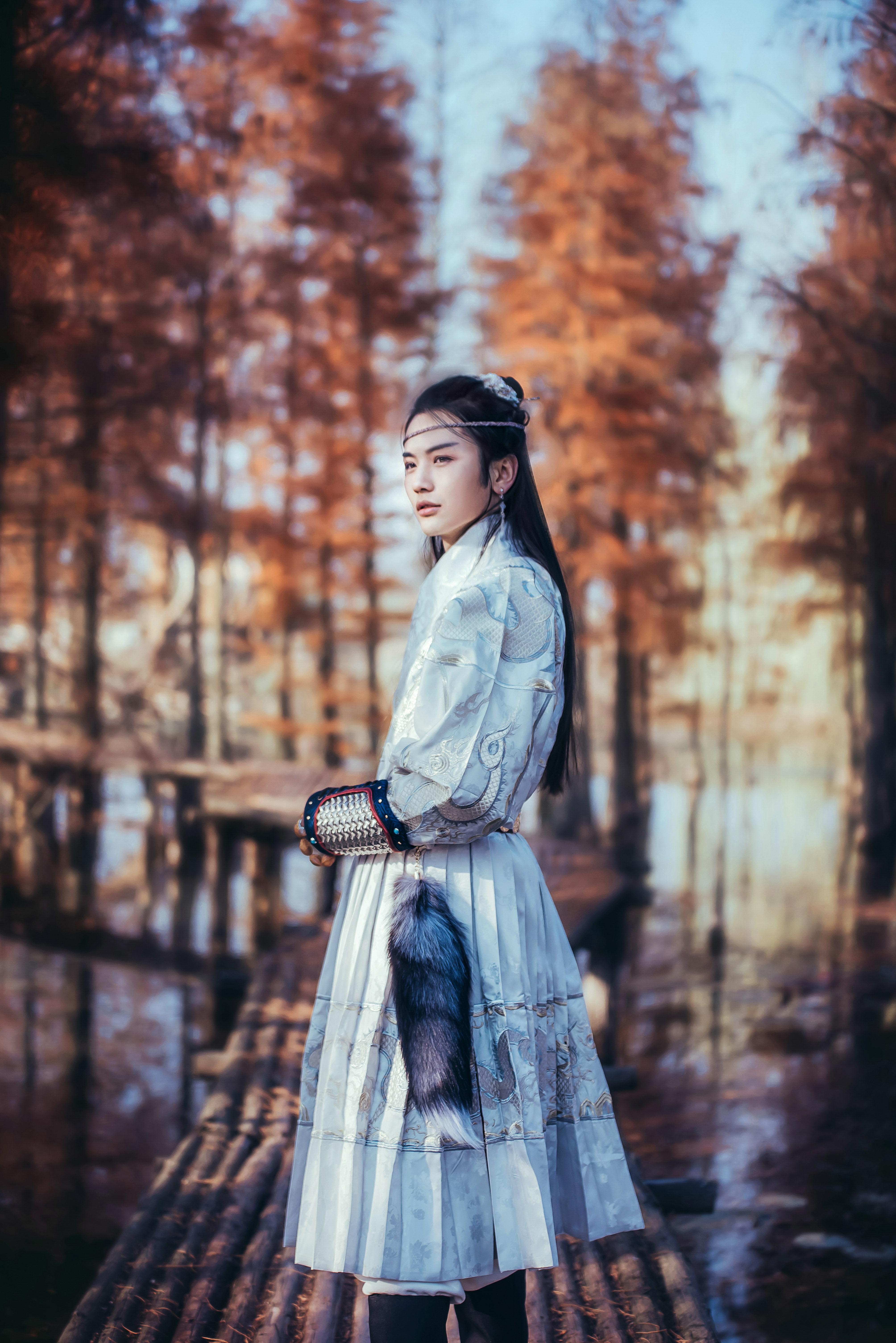 曳撒贴里飞鱼服明锦衣卫蟒袍重工金银刺绣绣花汉服定制