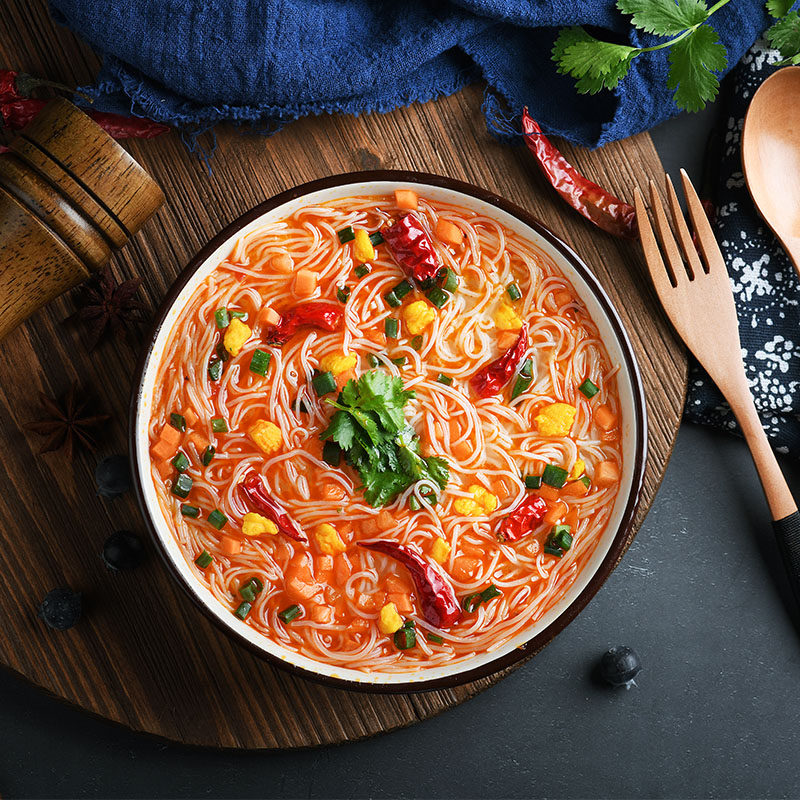 米线稻花花香过桥酸辣香辣牛肉口味混搭微辣螺蛳粉