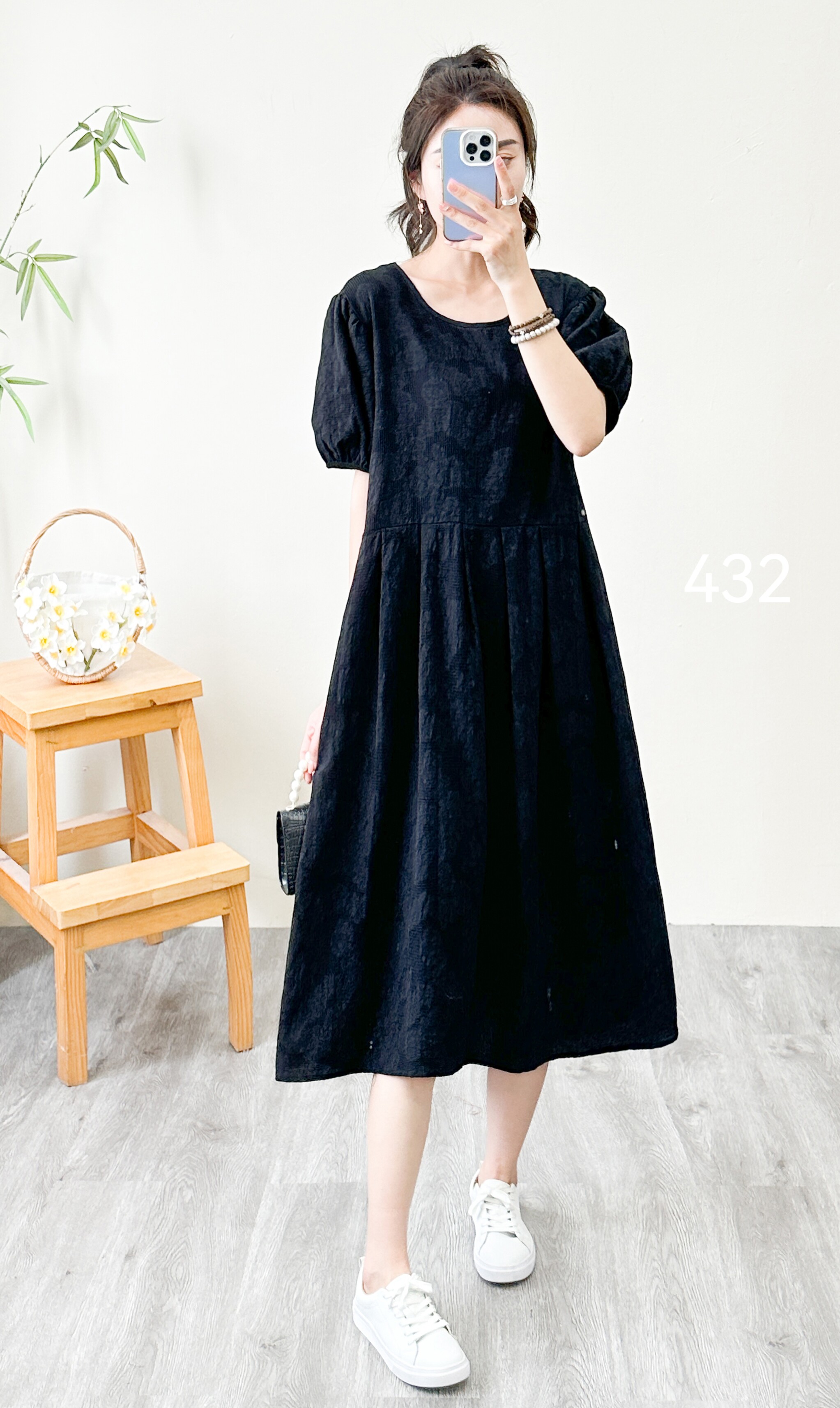 连衣裙女夏季 新款 花概念中长款 提花棉圆领半袖 复古文艺显瘦裙子抖