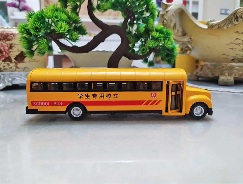 校车巴士合金模型仿真美国校巴声光车模