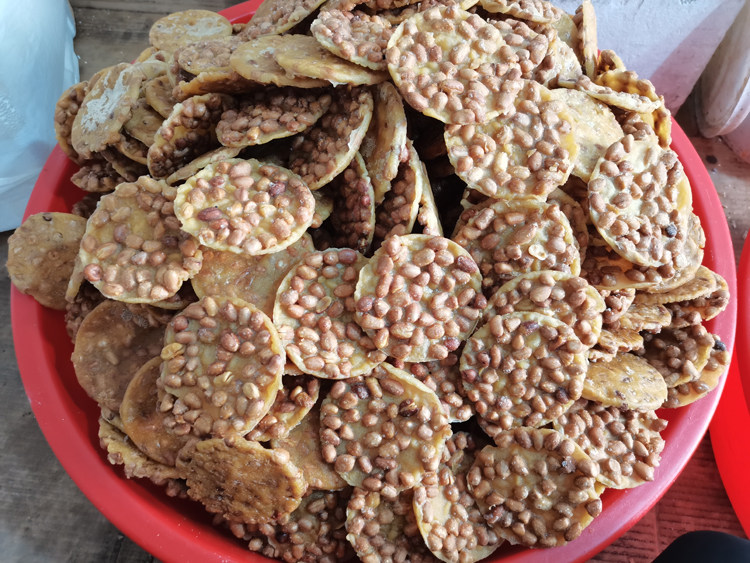 韶关南雄特产超多花生饼月亮农家自制新鲜现榨其它