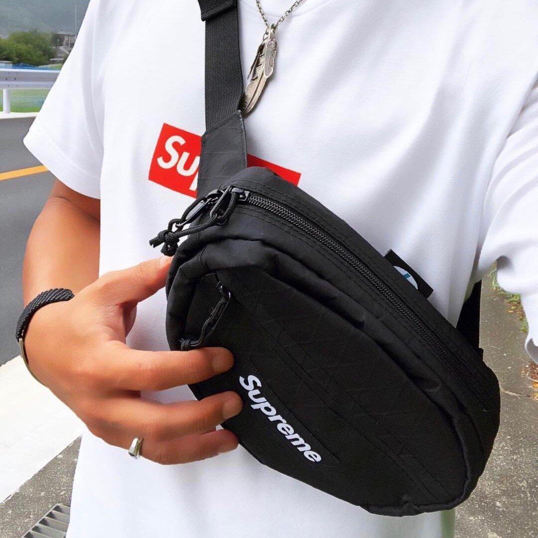 supremewaistbagfw18腰包胸包菠萝logo男女斜挎腰包