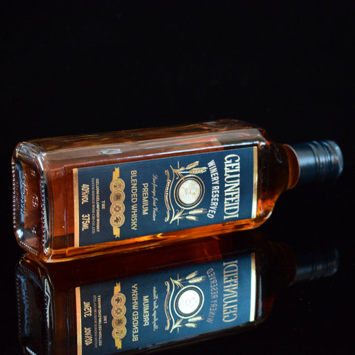 洋酒威士忌小瓶毫升送一whiskey特价酒吧酒基鸡尾酒威士忌