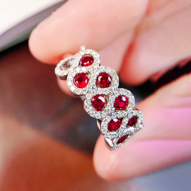 宝创18k金镶079克拉天然鸽血红宝石戒指多颗宝石手饰