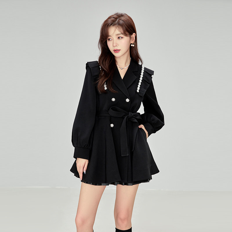 凡兔名媛时尚时尚风风衣黑色气质2023年春季新款风衣