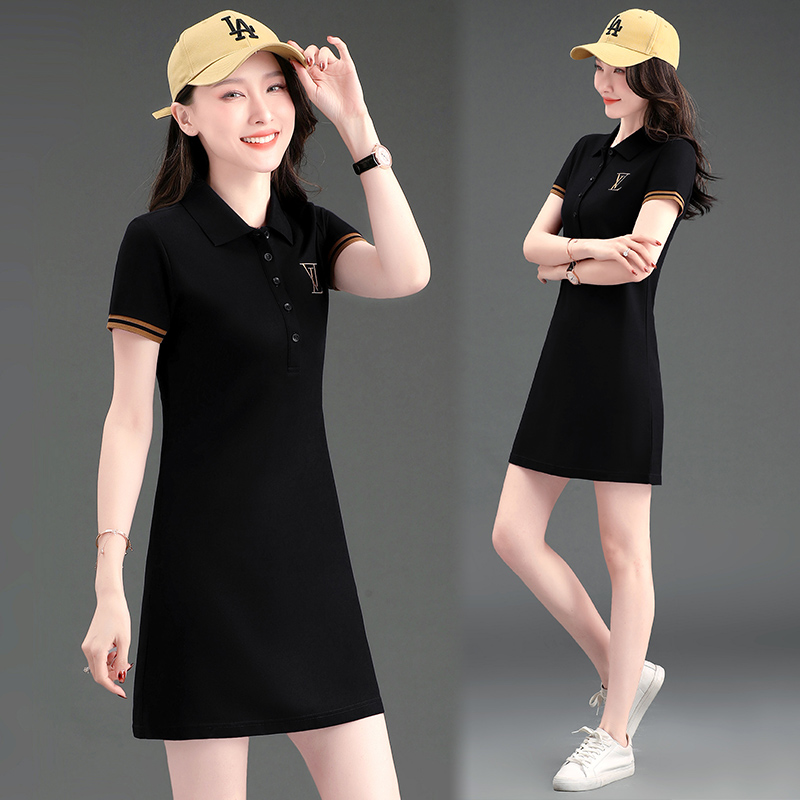 羽毛球连衣裙运动休闲裙子显瘦减龄短袖网球学生中长羽毛球服