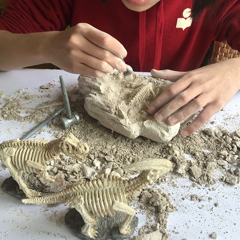 儿童考古玩具挖掘宝石宝藏恐龙化石霸王龙剑龙其他手工制作