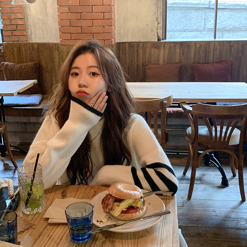 曾小咸女装套头毛衣女秋冬外穿韩版宽松慵懒风百搭针织上衣打底衫